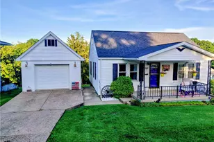 242 Cedar Rd, Richmond, OH 43944 - Photo 2