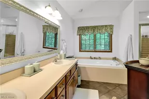 8015 Hansom Pl, Mentor, OH 44060 - Photo 36