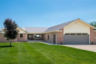 10550 Amish Ridge Rd, Somerset, OH 43783 - Photo 2