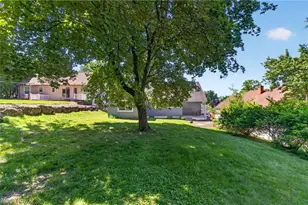 153 Far View Dr SW, North Canton, OH 44720 - Photo 22