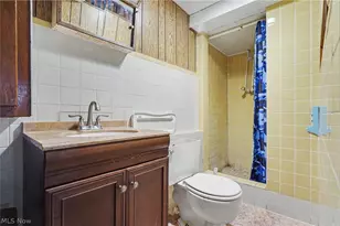 577 Geneva Ave, Struthers, OH 44471 - Photo 24