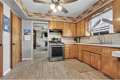 577 Geneva Avenue, Struthers, OH 44471 - Photo 6