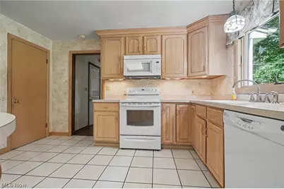 2053 Walker Mill Road, Youngstown, OH 44514 - Photo 6