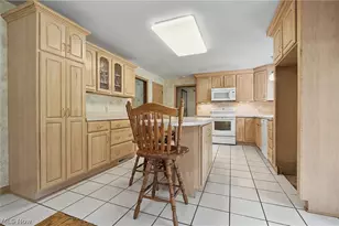 2053 Walker Mill Rd, Youngstown, OH 44514 - Photo 10
