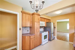 2620 Mogadore Rd, Akron, OH 44312 - Photo 8