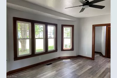 102 Downs Avenue, Newcomerstown, OH 43832 - Photo 4