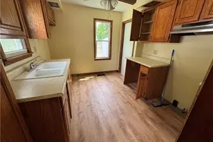 974 Wyley Ave, Akron, OH 44306 - Photo 8