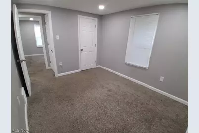 718 Easter Avenue, Akron, OH 44307 - Photo 36