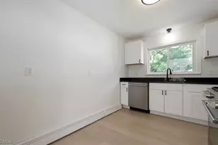 7407 Hawk Ave, Mentor, OH 44060 - Photo 6