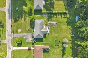 39550 Calann Dr, Elyria, OH 44035 - Photo 44
