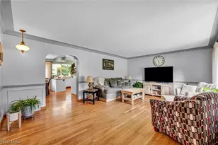 39550 Calann Dr, Elyria, OH 44035 - Photo 10
