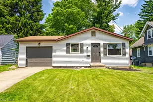 2111 34th St NW, Canton, OH 44709 - Photo 1