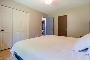 2111 34th St NW, Canton, OH 44709 - Photo 26