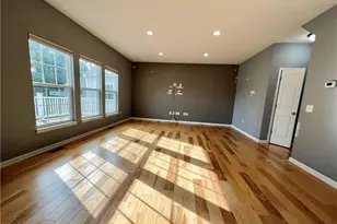 10454 Dogwood Dr, Aurora, OH 44202 - Photo 4