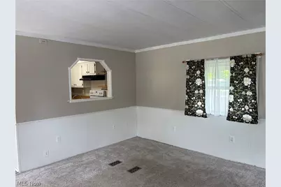 6800 Lake Road West #35E, Geneva, OH 44041 - Photo 6