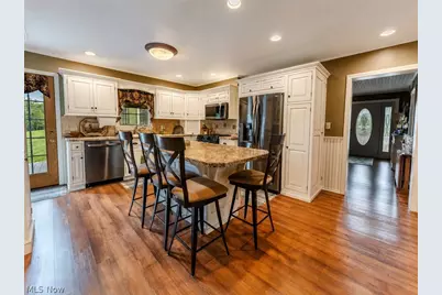 7759 Eddie Hill Road SE, Uhrichsville, OH 44683 - Photo 18
