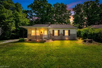 1863 Deerfield Avenue SW, Warren, OH 44485 - Photo 32