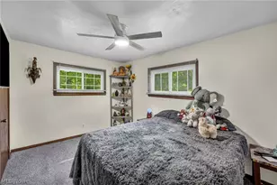 1863 Deerfield Ave SW, Warren, OH 44485 - Photo 22