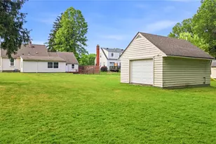 3671 Shields Rd, Canfield, OH 44406 - Photo 12