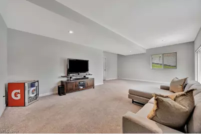 9729 Sommerville Street, Louisville, OH 44641 - Photo 24