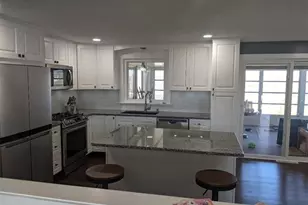 9729 Sommerville St, Louisville, OH 44641 - Photo 4