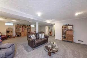 7471 Skyview Dr, Kent, OH 44240 - Photo 26