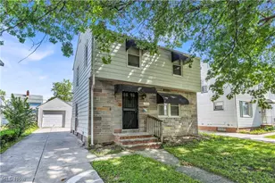 15803 Delrey Ave, Loveland, OH 44128 - Photo 2