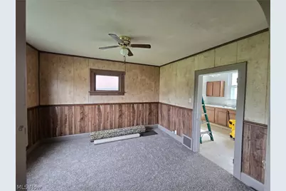 1117 14th Street NE, Canton, OH 44705 - Photo 6