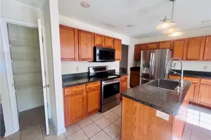 1963 E 85th St, Loveland, OH 44106 - Photo 8