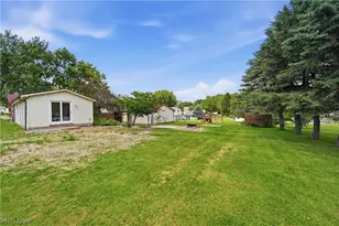 360 Dietz Ave NE, East Canton, OH 44730 - Photo 32