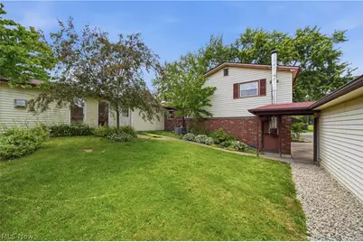 360 Dietz Avenue NE, East Canton, OH 44730 - Photo 36
