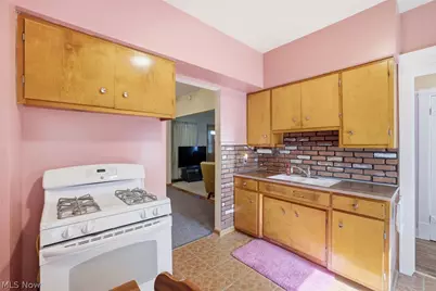 911 Inman Street, Akron, OH 44306 - Photo 14