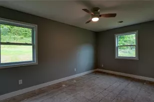 3899 Mayfair Ln, Cambridge, OH 43725 - Photo 16