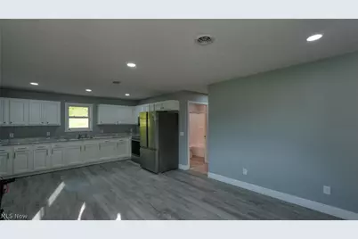 3899 Mayfair Lane, Cambridge, OH 43725 - Photo 10