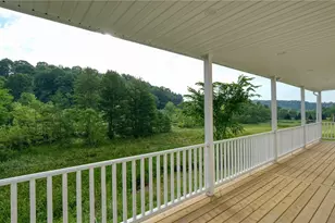 3899 Mayfair Ln, Cambridge, OH 43725 - Photo 6