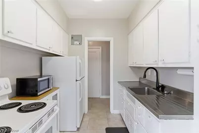 15820 Van Aken Boulevard #507, Huber Heights, OH 44120 - Photo 12