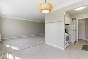 15820 Van Aken Blvd, Huber Heights, OH 44120 - Photo 8