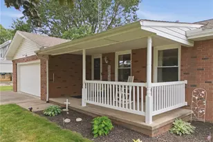 1708 Edmar St, Louisville, OH 44641 - Photo 4