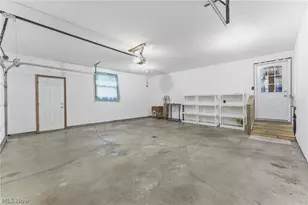 1708 Edmar St, Louisville, OH 44641 - Photo 32