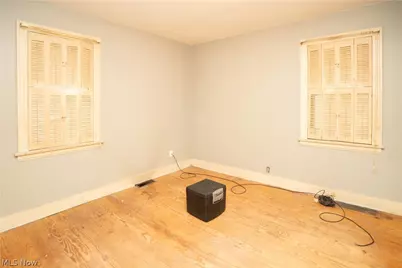 522 Massillon Road, Akron, OH 44306 - Photo 12