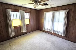 446 N 8th St, Cambridge, OH 43725 - Photo 20