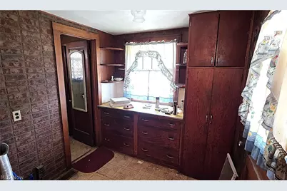 446 N 8th Street, Cambridge, OH 43725 - Photo 6
