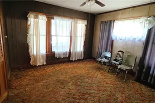 446 N 8th St, Cambridge, OH 43725 - Photo 12