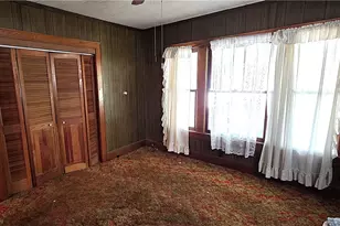 446 N 8th St, Cambridge, OH 43725 - Photo 10