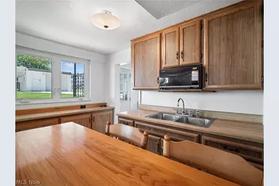 6003 Archmere Avenue, Brooklyn, OH 44144 - Photo 16