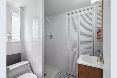 6003 Archmere Avenue, Brooklyn, OH 44144 - Photo 20