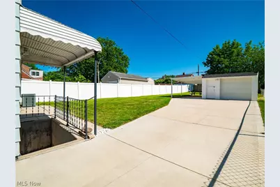 6003 Archmere Avenue, Brooklyn, OH 44144 - Photo 28