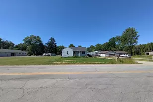 41386 Schadden Rd, Elyria, OH 44035 - Photo 2