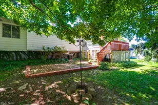 209 Shiawassee Ave, Akron, OH 44333 - Photo 28