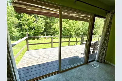 912 Hadley Lane, Marietta, OH 45750 - Photo 14
